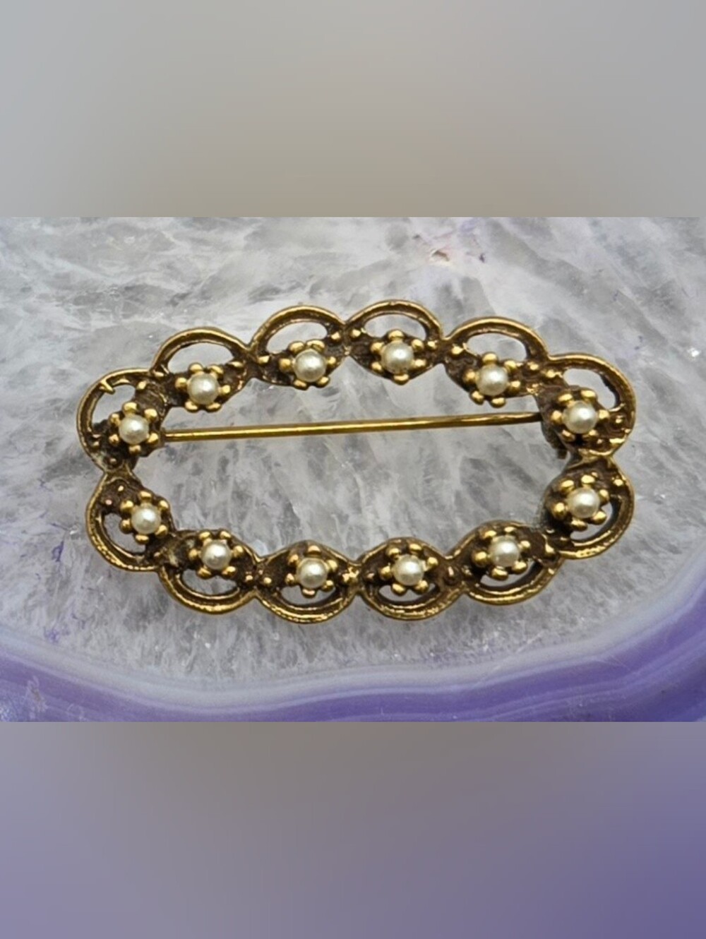 Oval Bar Brooch Gold Tone w/ Faux Pearls Measures 1½" X 1"